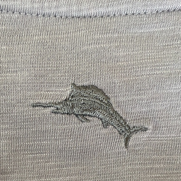 Tommy Bahama: Portside Palms V-neck Tee, Grey Sz:L - Picture 7 of 7